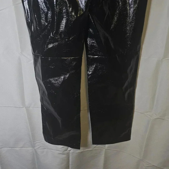 Abercrombie & Fitch The‎ 90's Straight Ultra High Rise Vegan Leather Pants - Picture 13 of 14